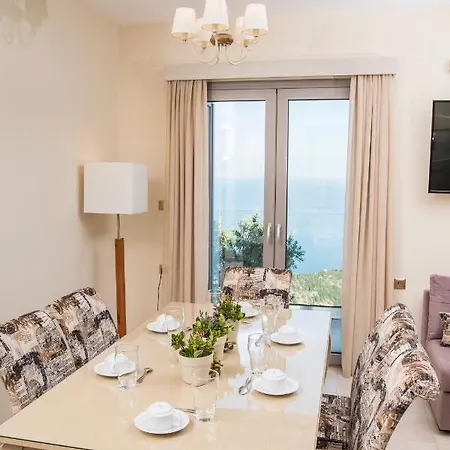 Villa Topaz Agios Nikitas