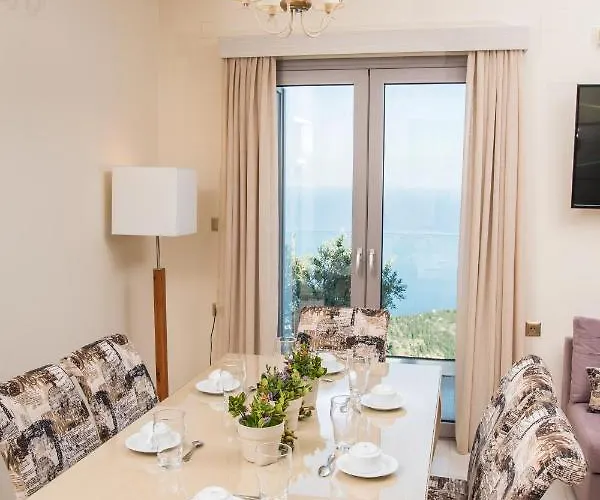 Villa Topaz Áyios Nikítas